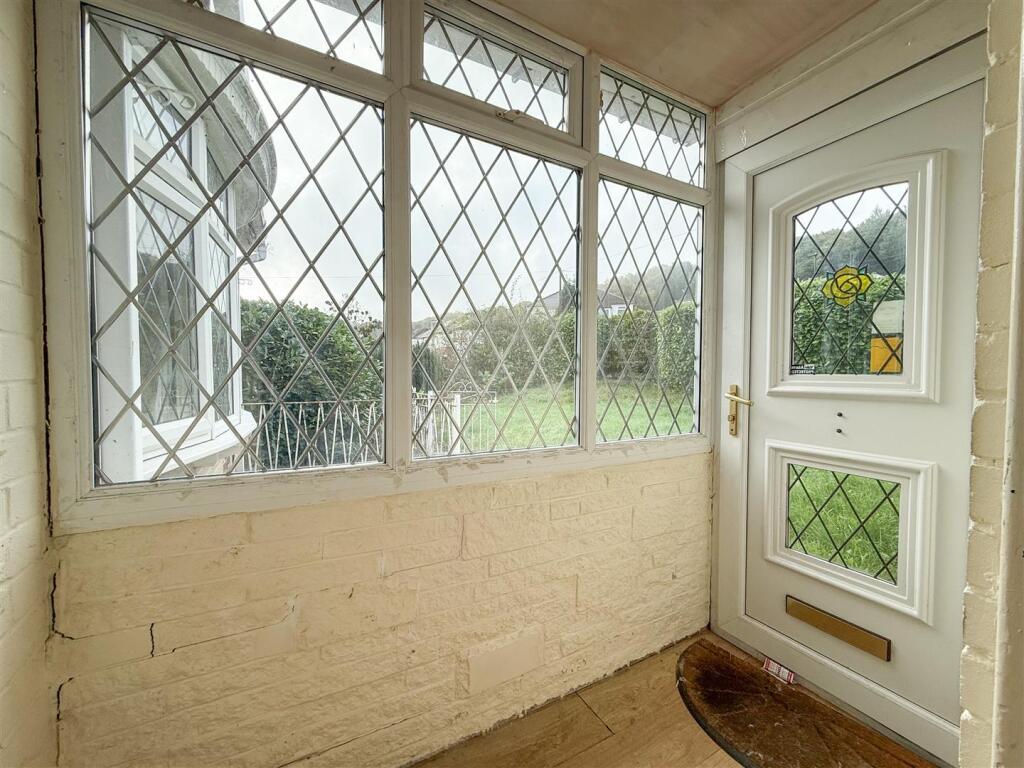 ENTRANCE PORCH