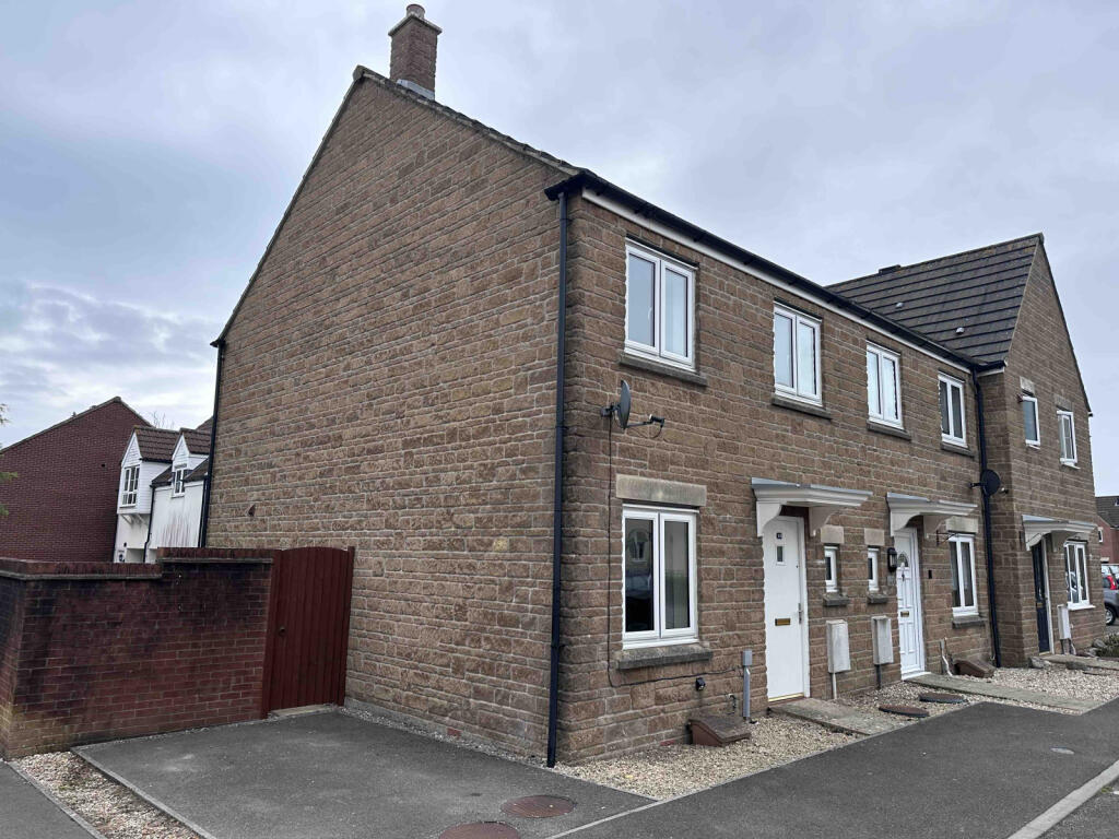 3 Bedroom End Of Terraced House
