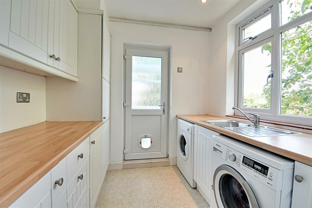 Utility Room.jpg