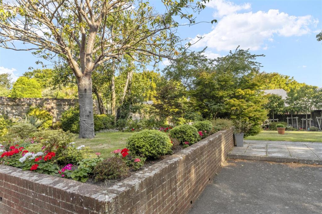Communal Gardens