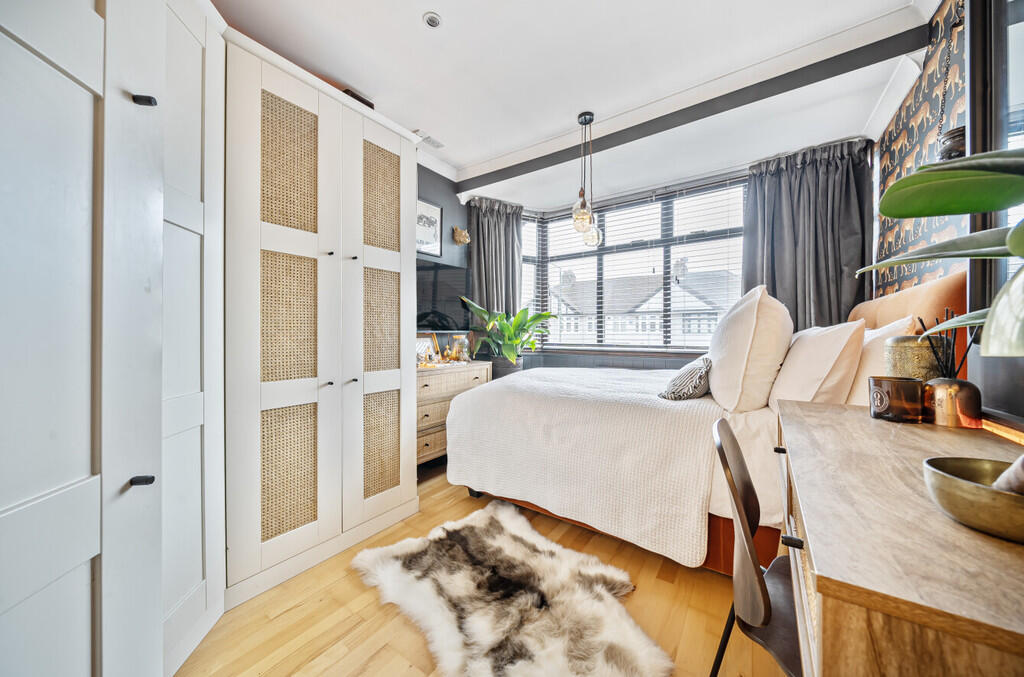 bedroom1