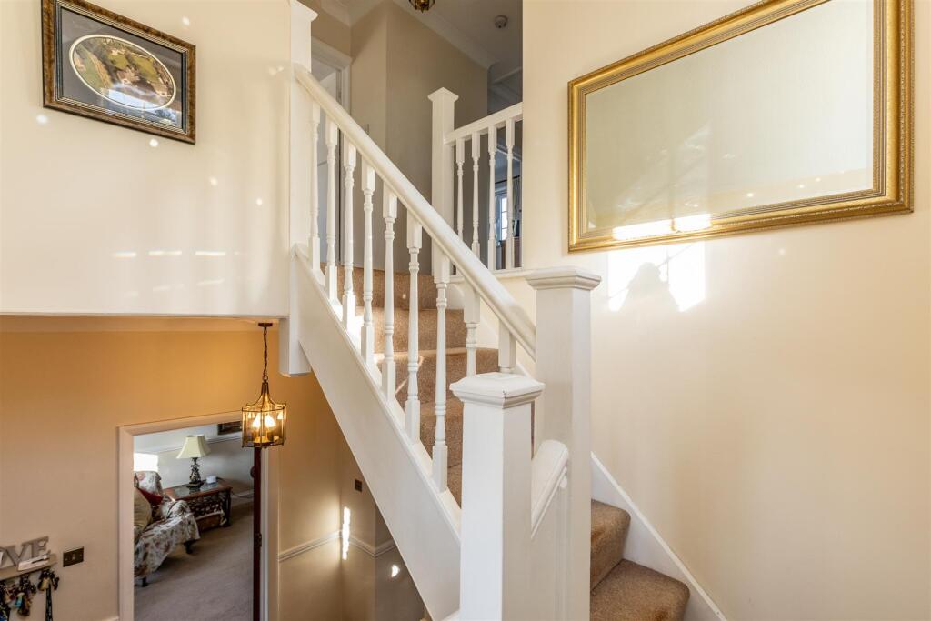 Passage Road, Brentry Staircase.jpg