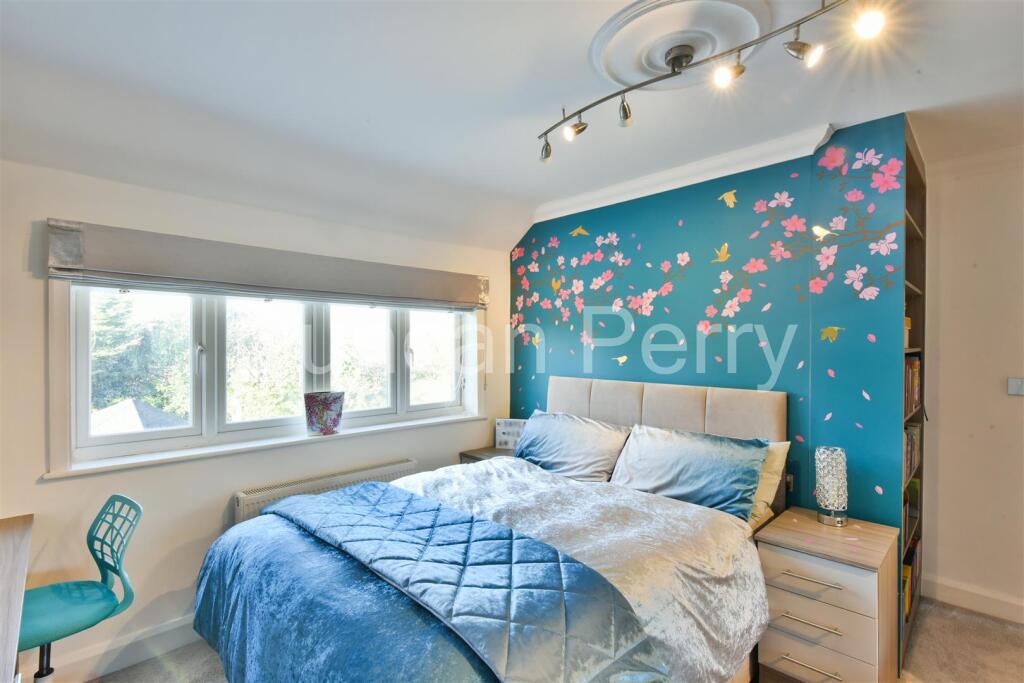 Bedroom 2 Pic 2.JPG