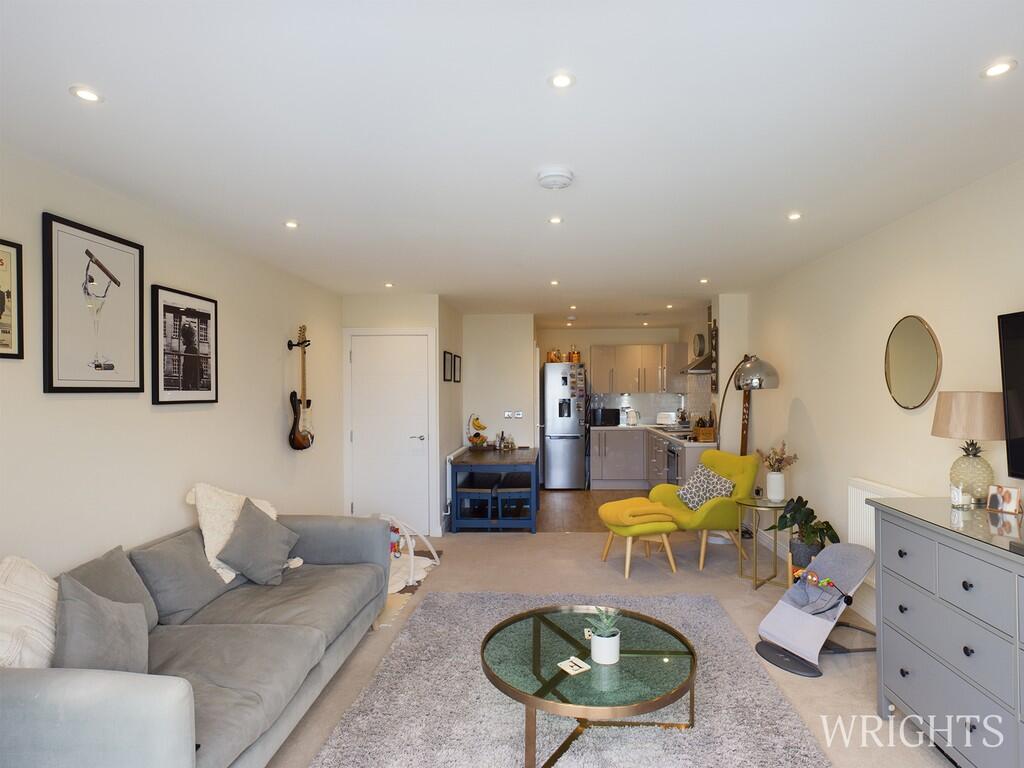 CAM00624P1-PR0205...