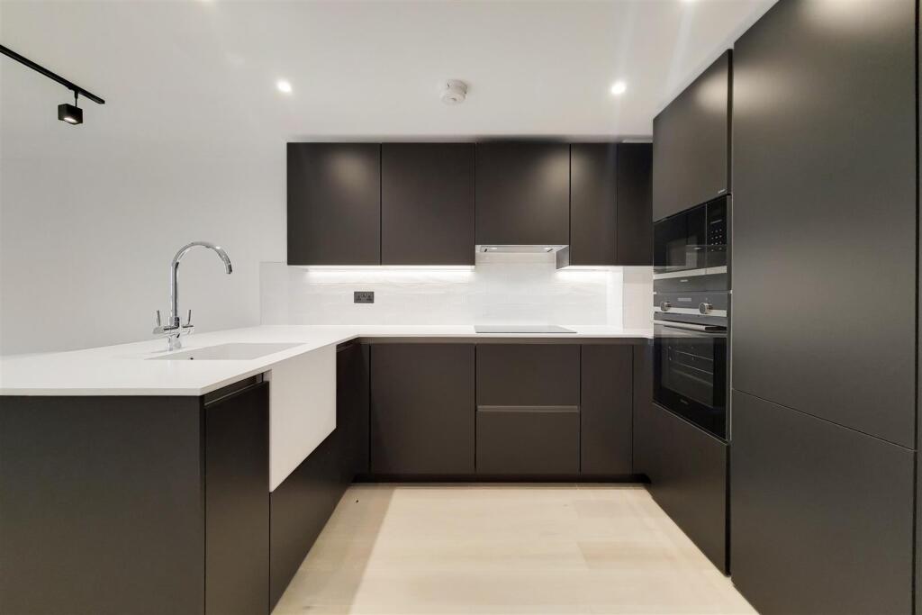 1_Kitchen-Reception-1.jpg