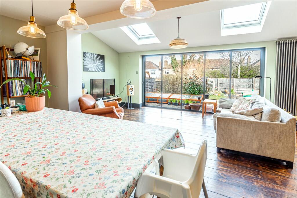 Dining/Family Room