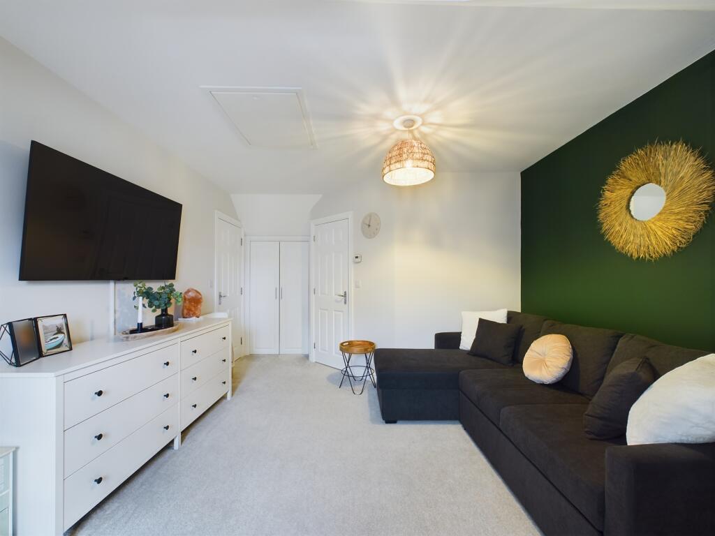 Bedroom/Reception Room