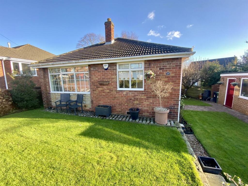 Bramleys Estate Agents - Westfield Avenue - Mirfie