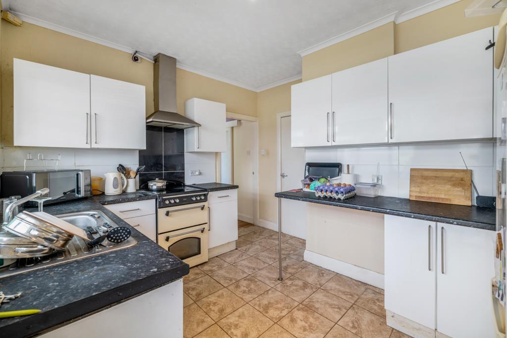 8 Leagate Road (Gipsey Bridge)-19.jpg