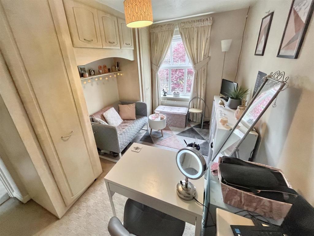 Bedroom 2.jpg