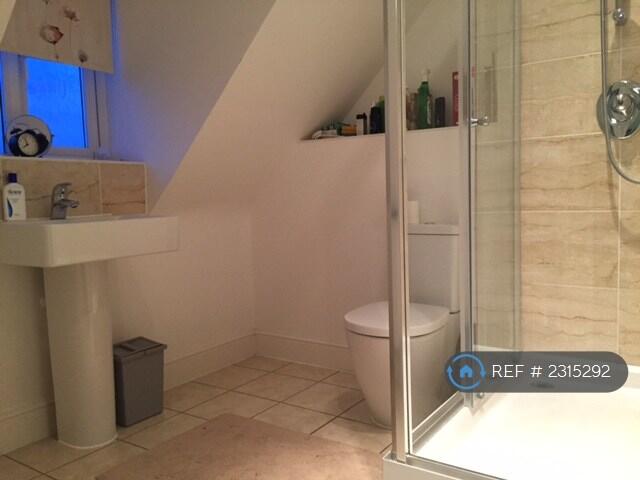 Bedroom 1 En Suite