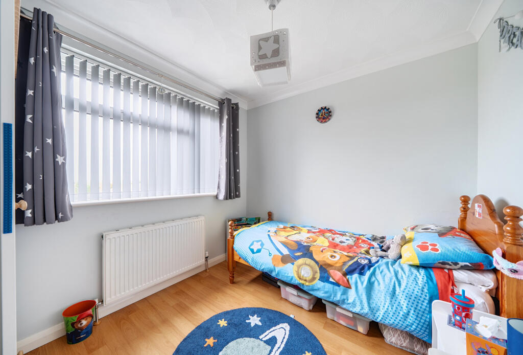 1382638-8-691c7b9...