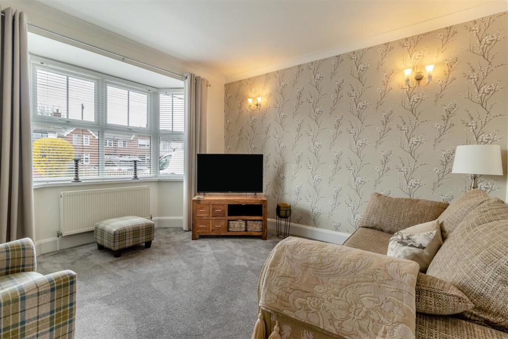 8640908-interior15.jpg