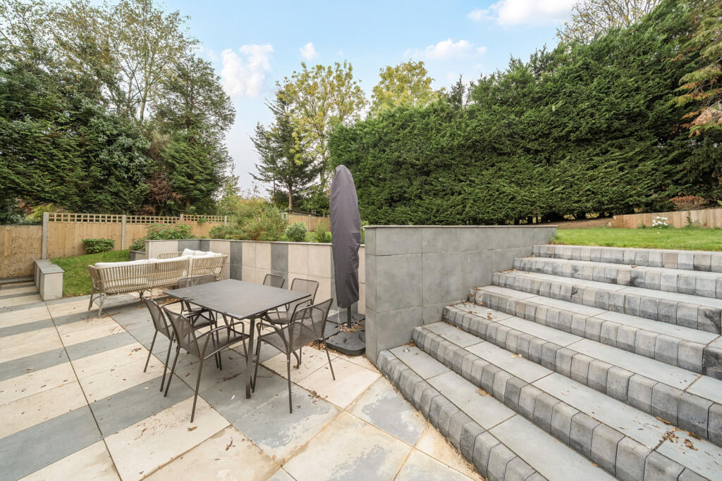 1363489-18-68ecef...