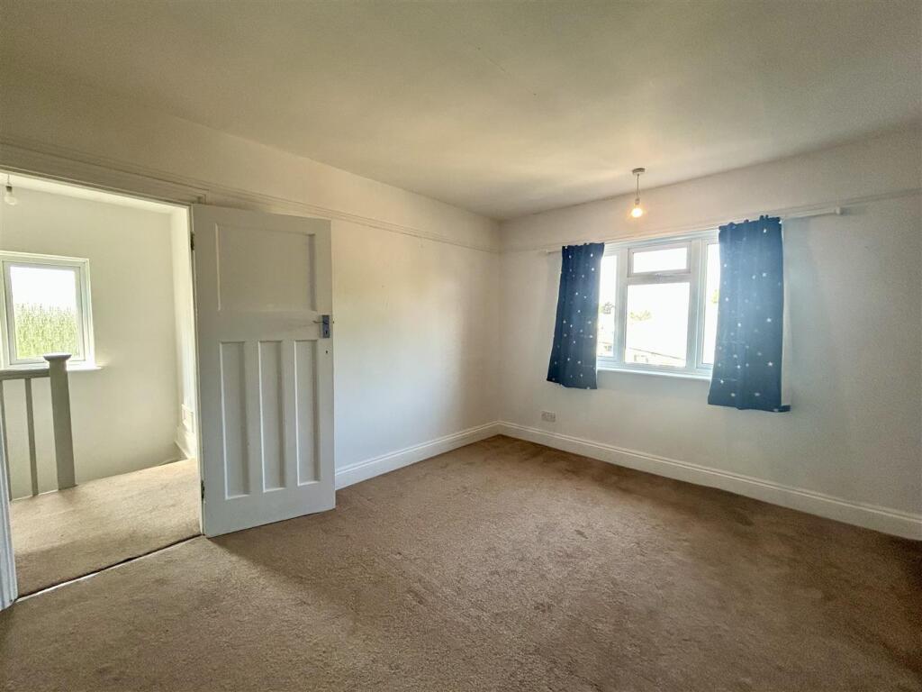 Bedroom 2.jpeg