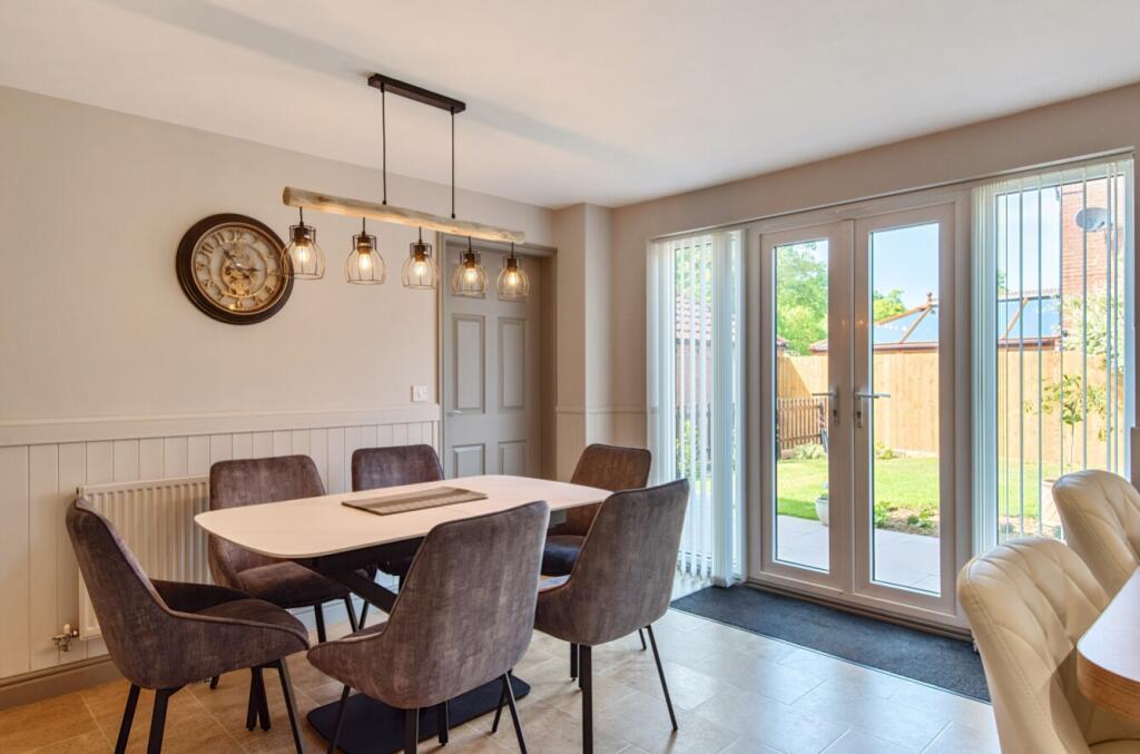 1293334-9-682a4f9adfb8c-ARW