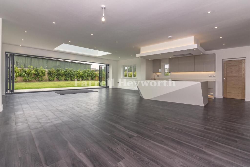 Open Plan j