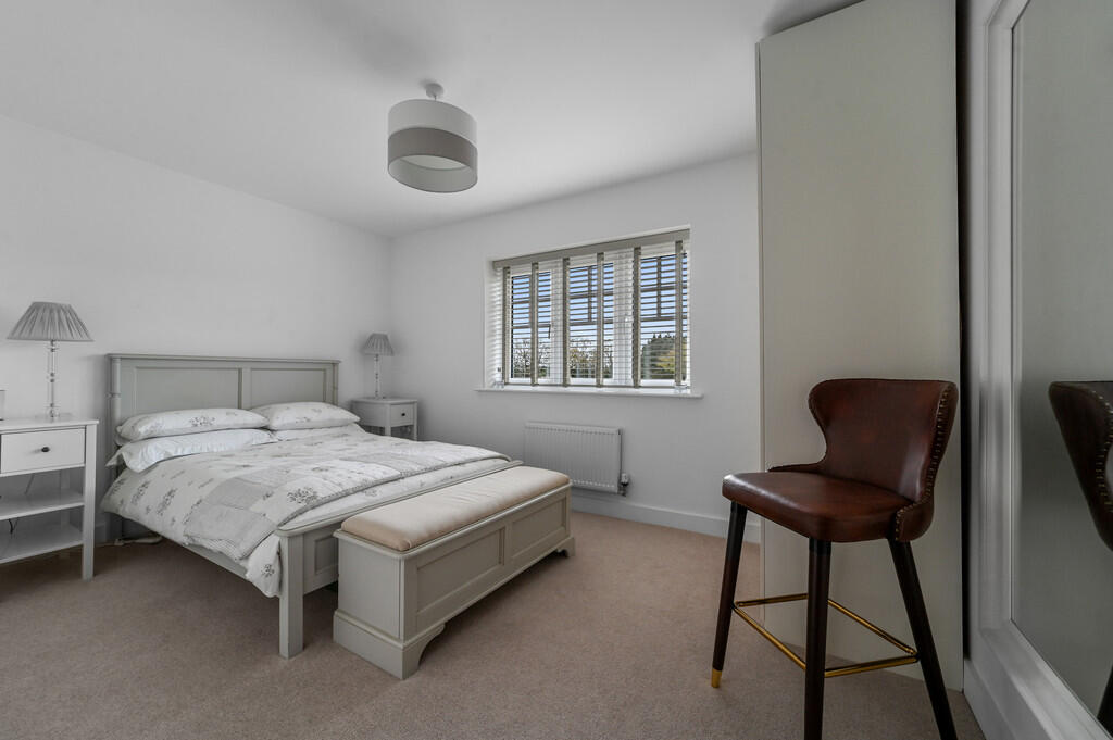 Tye Green bedroom...