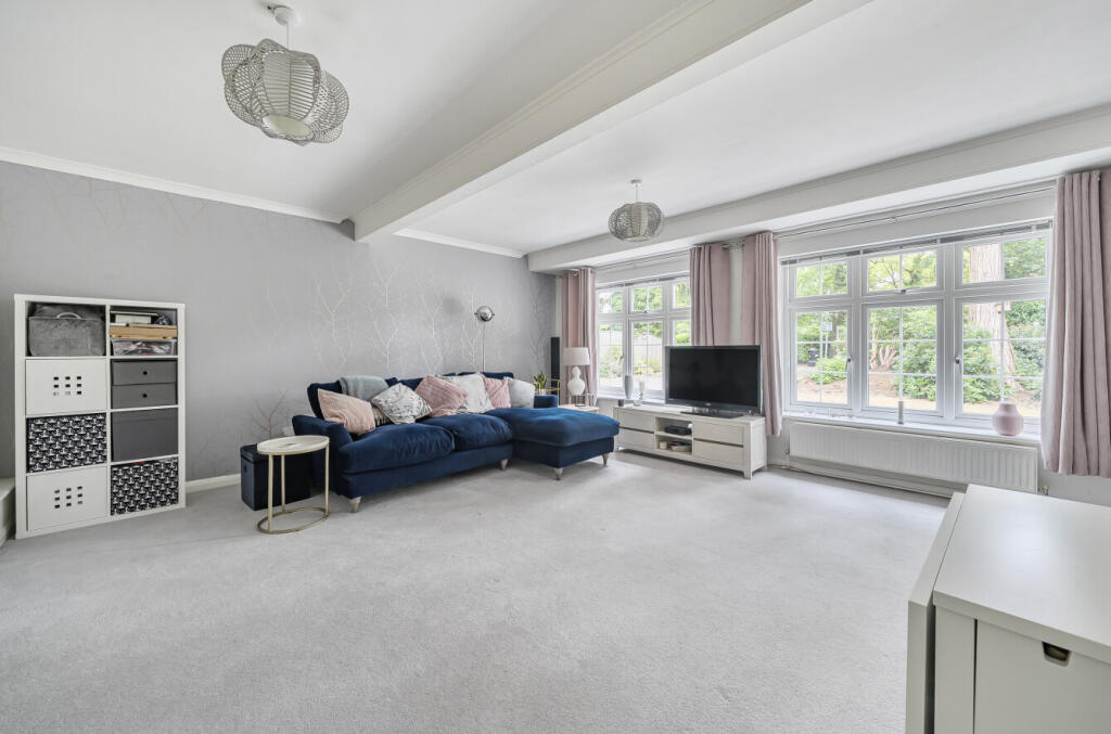 1317168-28-686556...