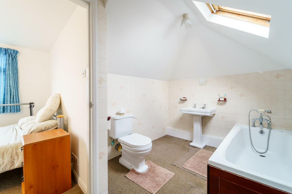 Ensuite