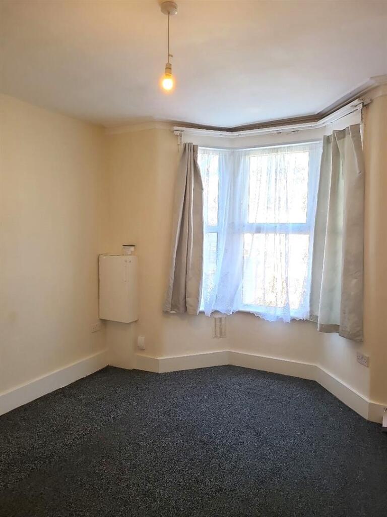Bedroom.jpg