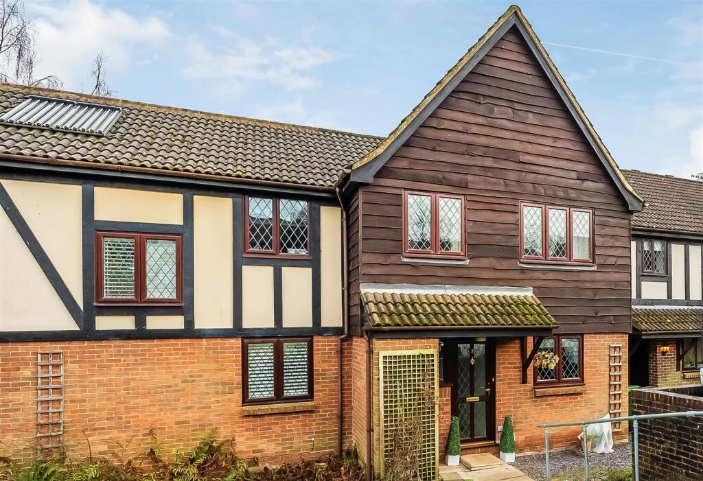 2-Oak-End-23 Crop.jpg