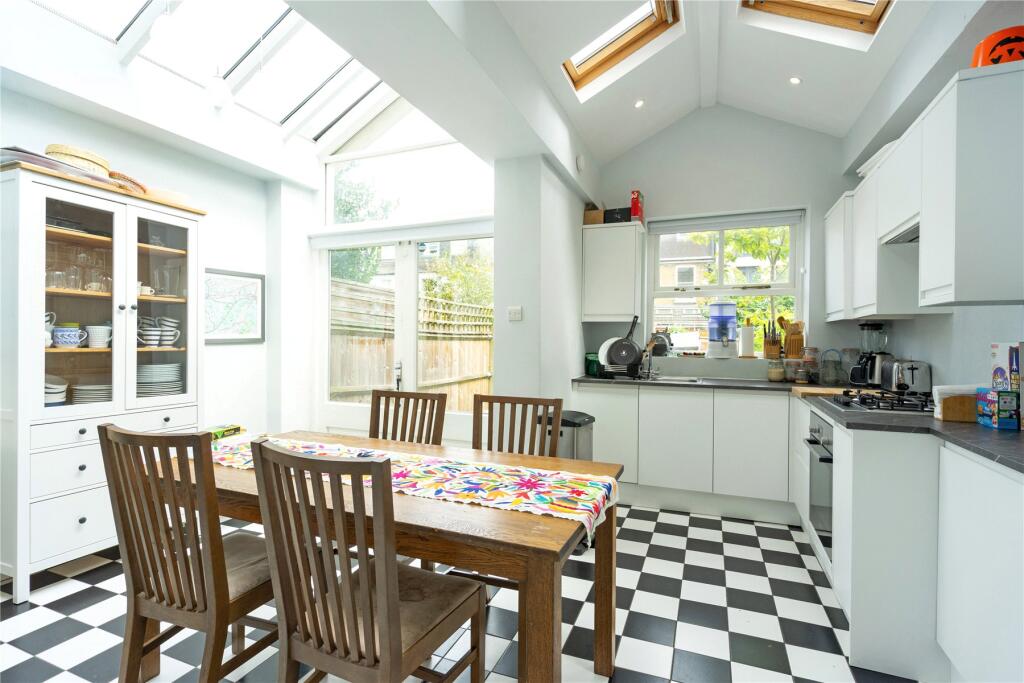 75803_Speldhurst Roa