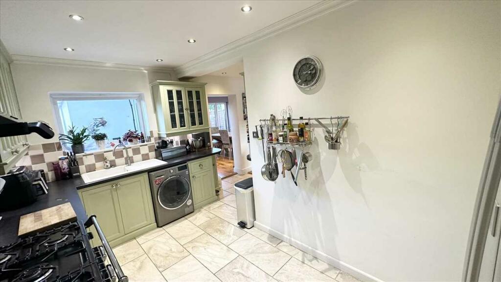 Wet Room / En-Suite