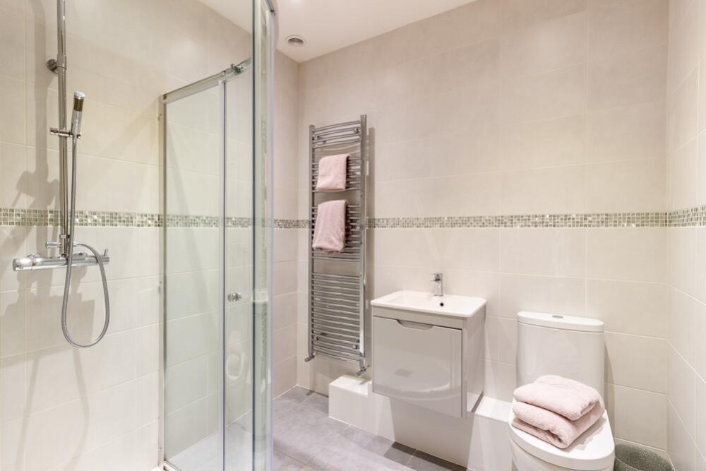 Ensuite