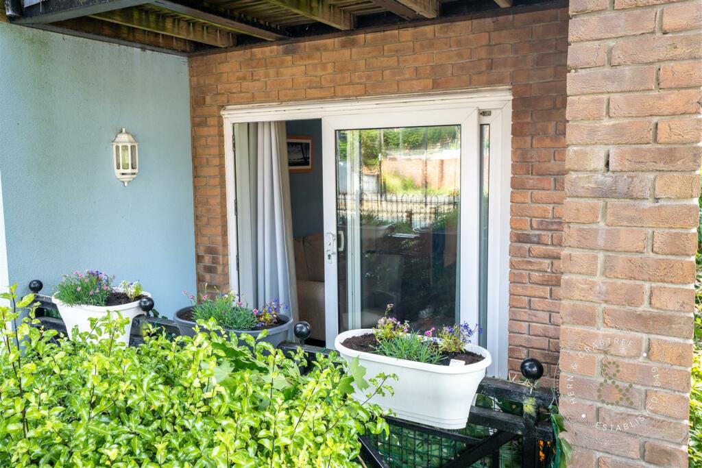 Pentland Close, Llanishen, Hern Crabtree (15).jpg