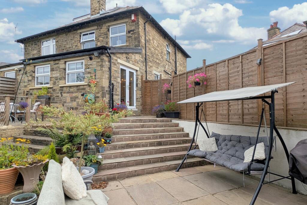 17 Cookson EweMove Brighouse (36)