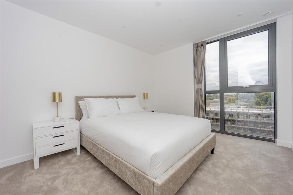 Bedroom.jpg