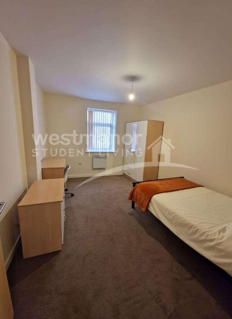 FLAT 9