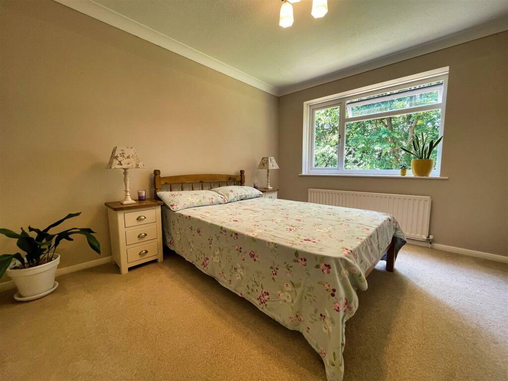 Bedroom 2.jpg