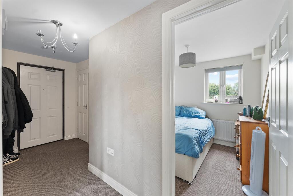 AUL 5 Jesmond Road St Georges WSM BS22 7AH 21.jpg