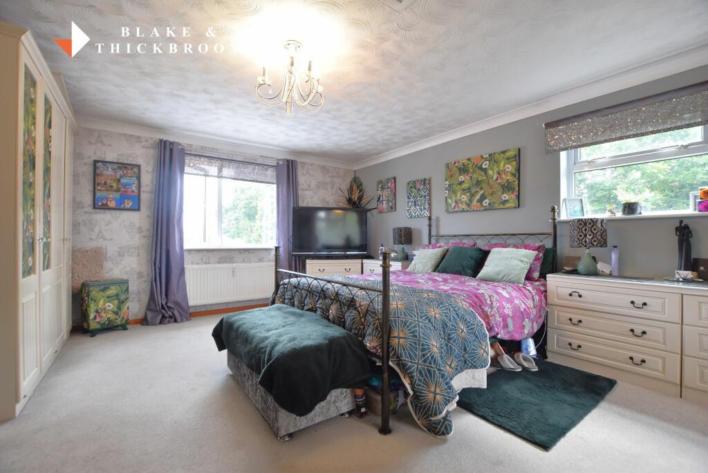FIRST FLOOR: BEDROOM ONE