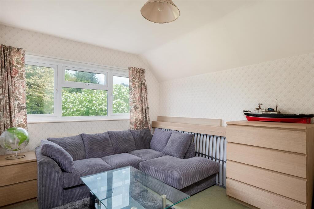 6 Woodstock Road-10.jpg