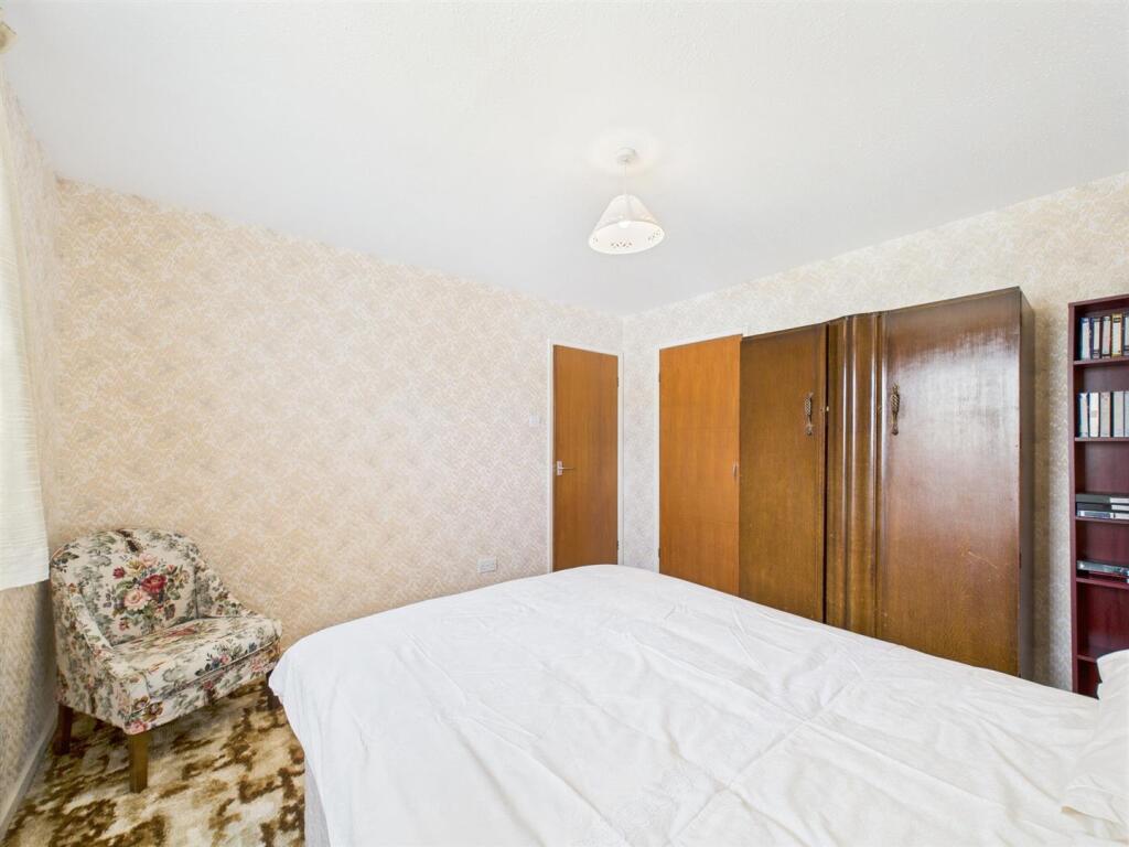 CAM01486G0-PR0771-STILL012.jpg
