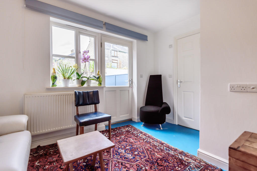 Sitting Room/Bedr...