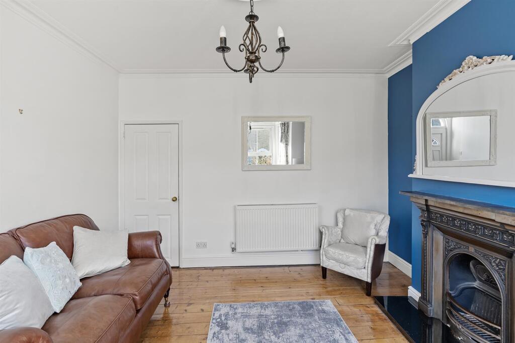 39 Cardiff Road-005.jpg