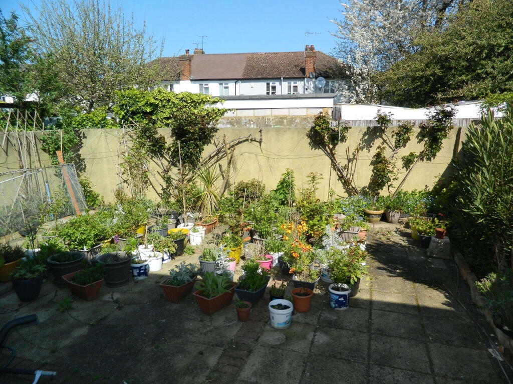 patio rear garden