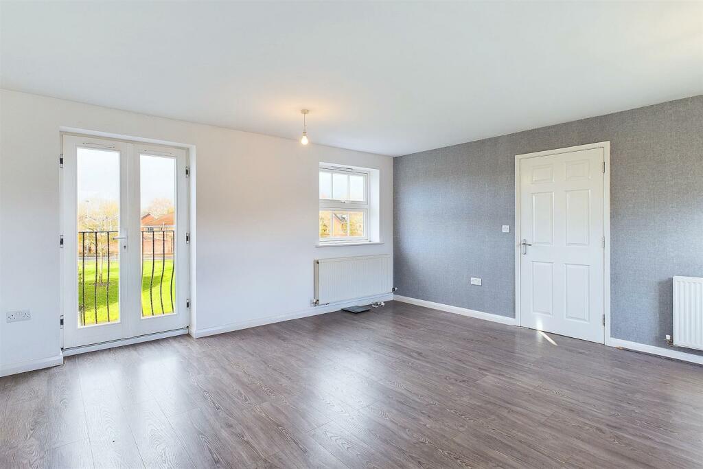 Living Room/Kitchen