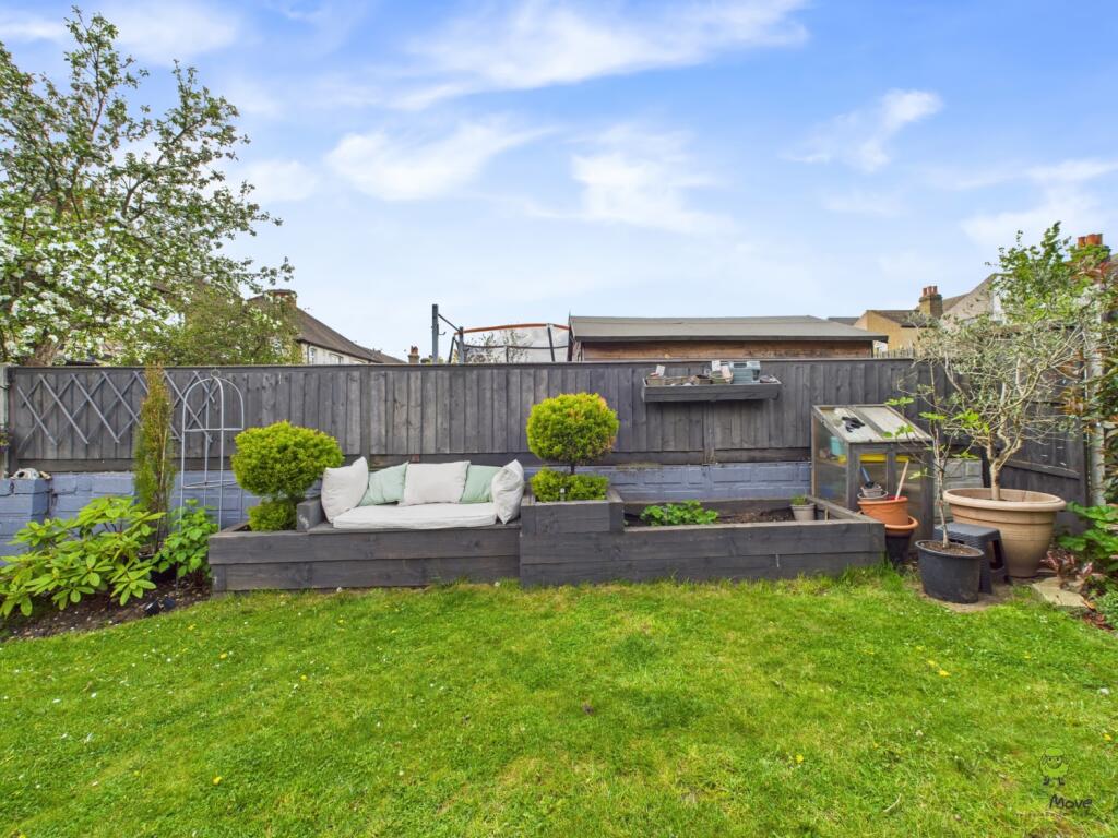 Clinton Crawford 3 bedroom Semi Detached home clos