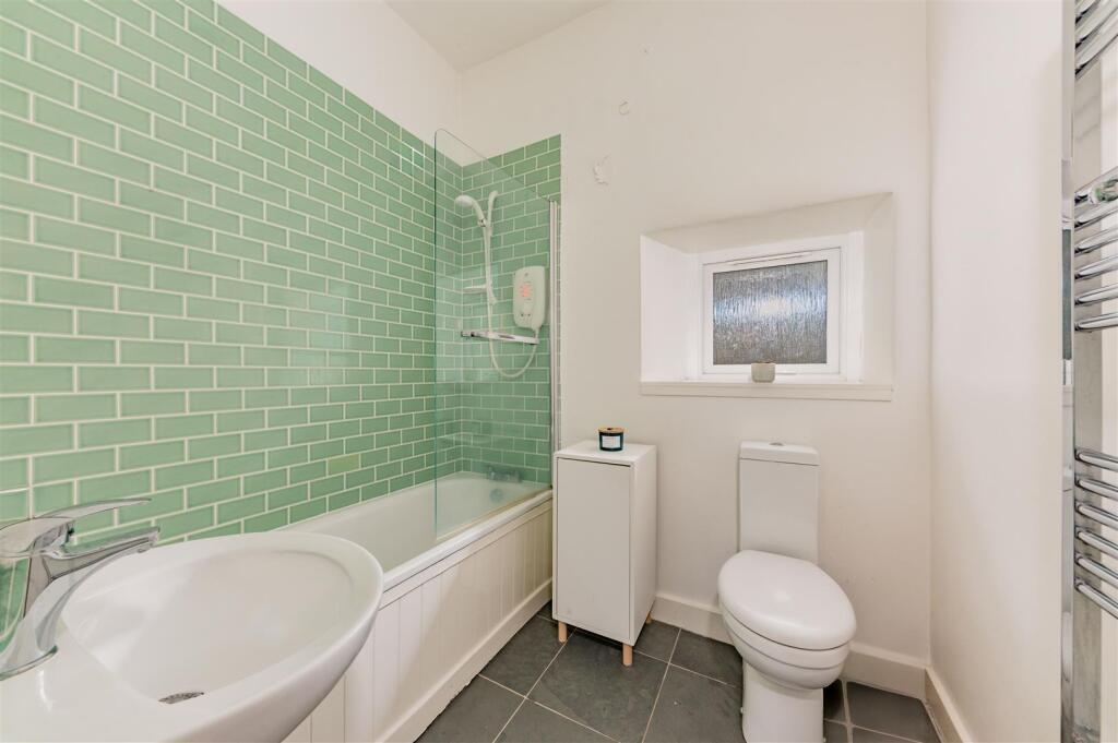 5 Westfield Lane Dundee-7.JPG