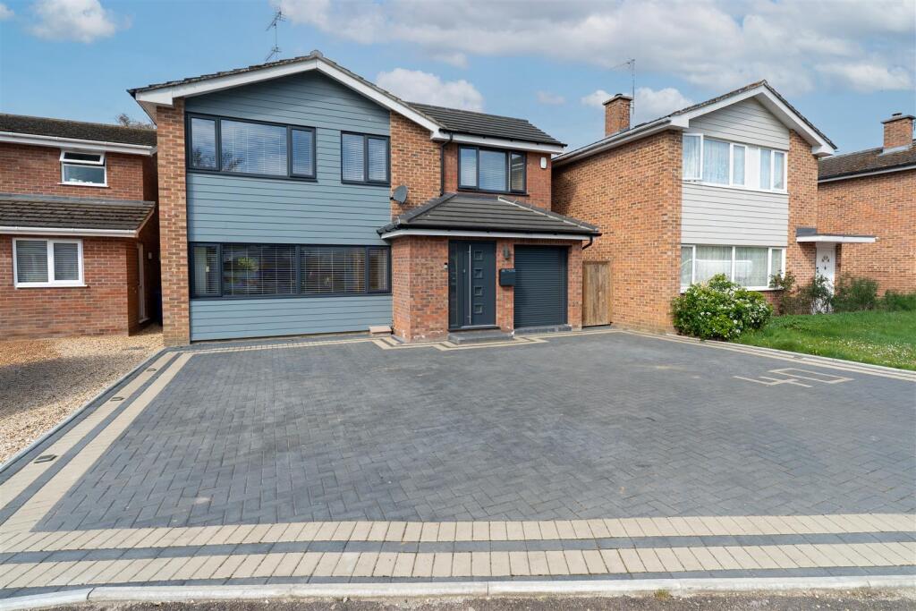 40 Church Mdw, Barton Mills,-.jpg