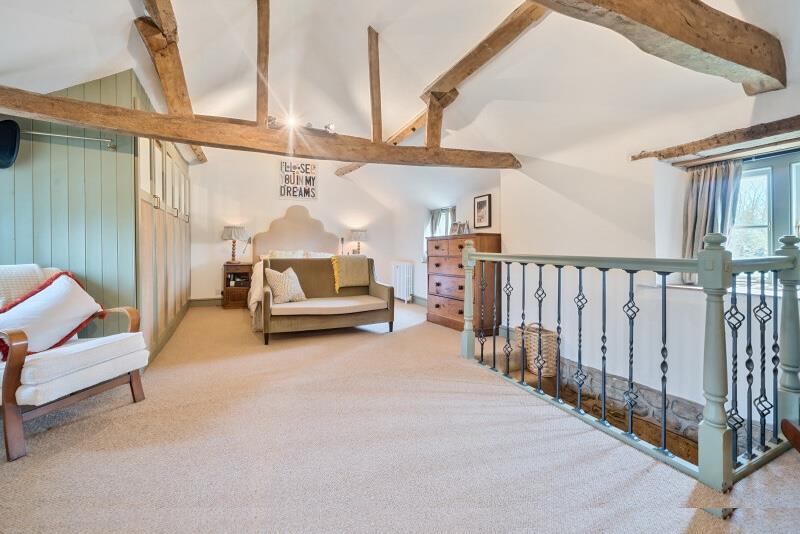 6647162f99fbc-t-1124377 (21).jpg