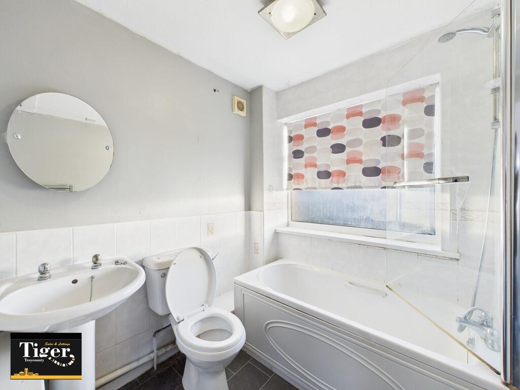 CAM03440G0-PR0484...