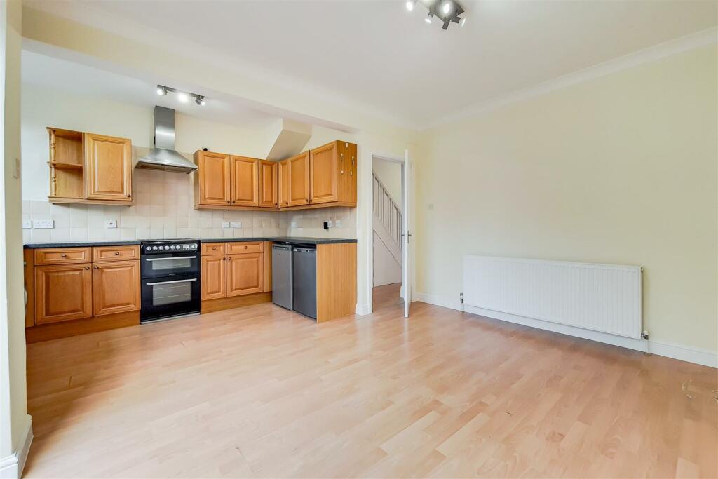 3_Dining Room-0.jpg