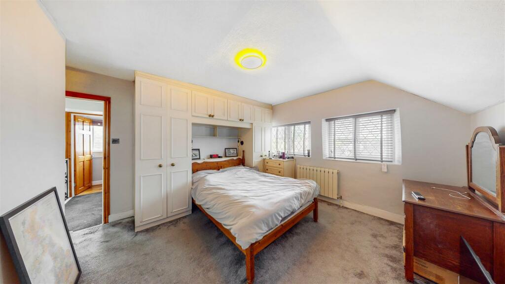 25 Eton Avenue - TLVdmFgGUu64qRJ9ZiKF.jpg