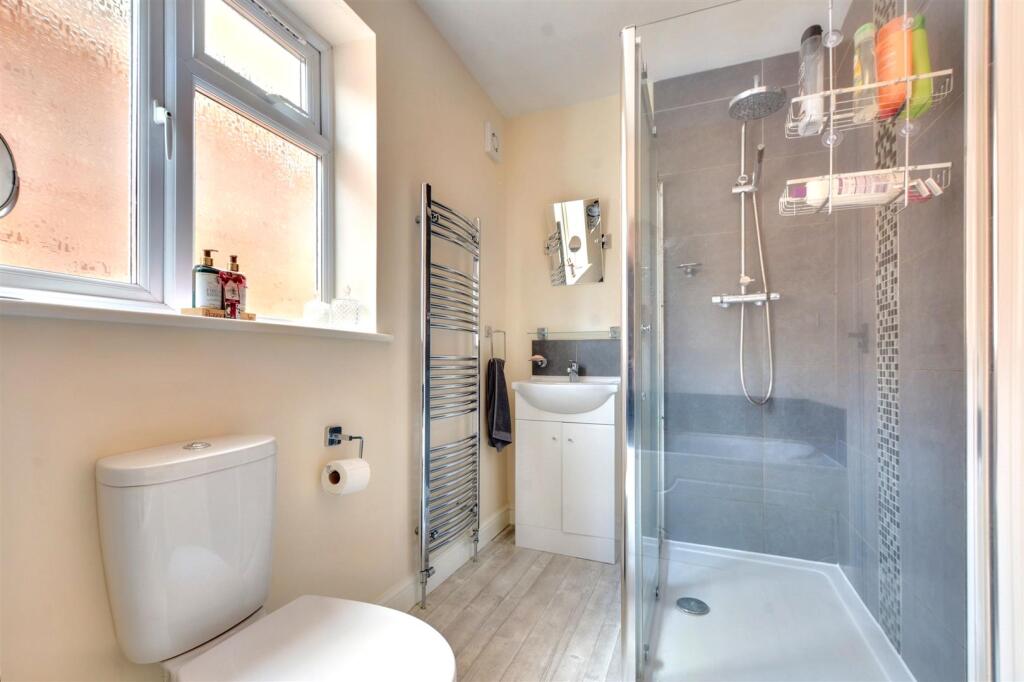 Bathroom.jpeg
